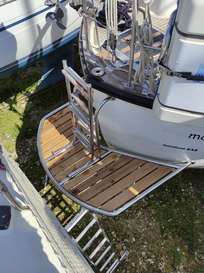 Stainless swim platform with teak tread — 2